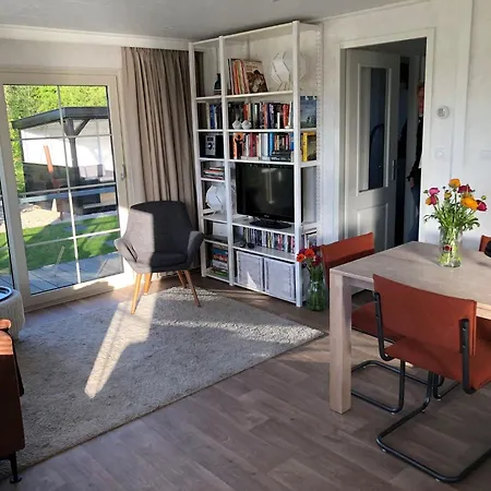 Horská chata In Wiringherlant Near The Coast