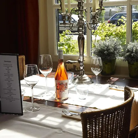 Horská chata In Wiringherlant Near The Coast Hippolytushoef